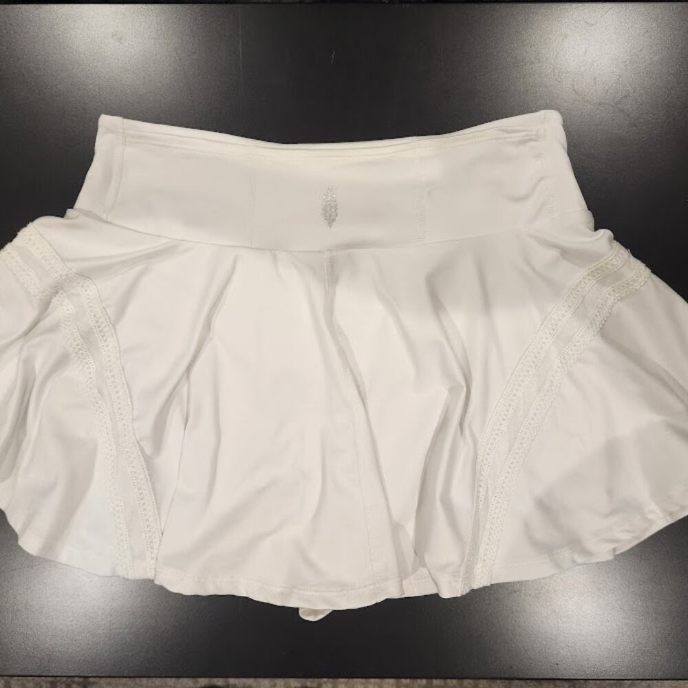 Free People Movement White Athletic Skirt Size Large